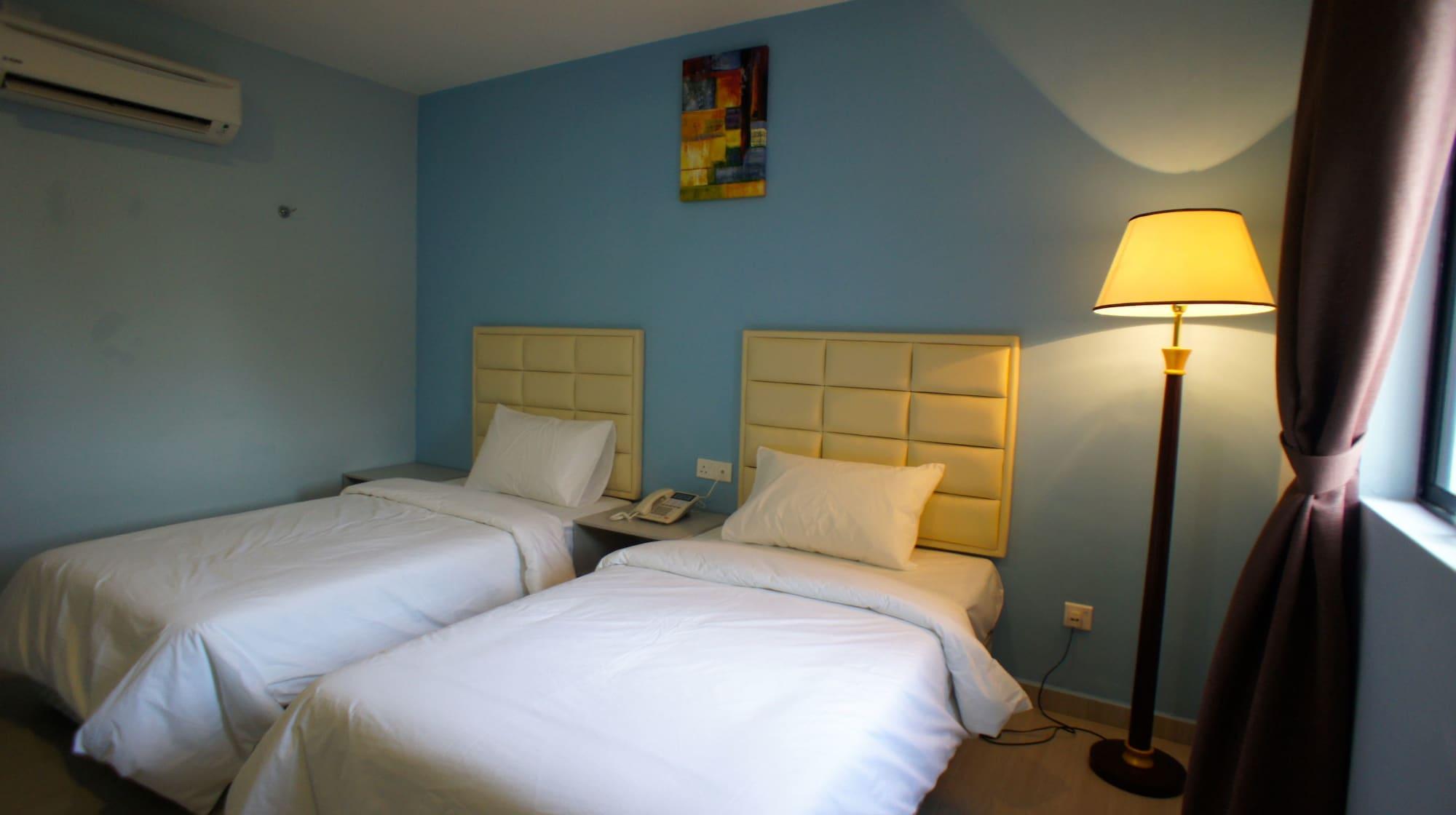 Hotel Zamburger Bukit Indah Johor Bahru Extérieur photo