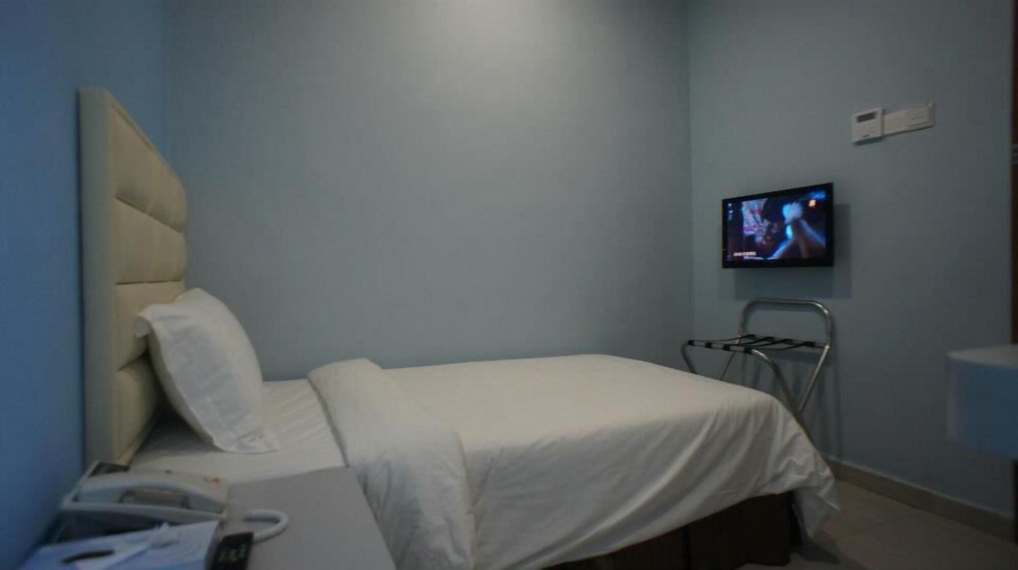 Hotel Zamburger Bukit Indah Johor Bahru Extérieur photo