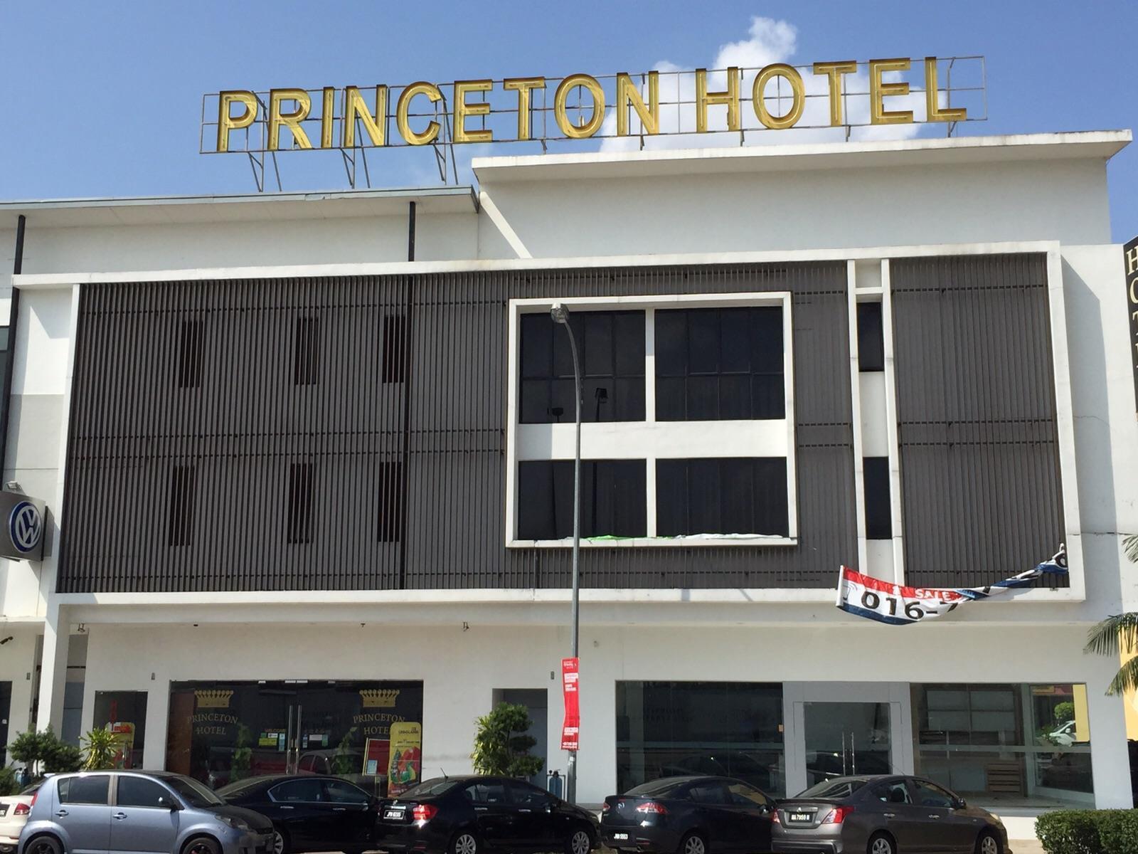 Hotel Zamburger Bukit Indah Johor Bahru Extérieur photo